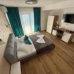 Guest house Casa Roby 3*
